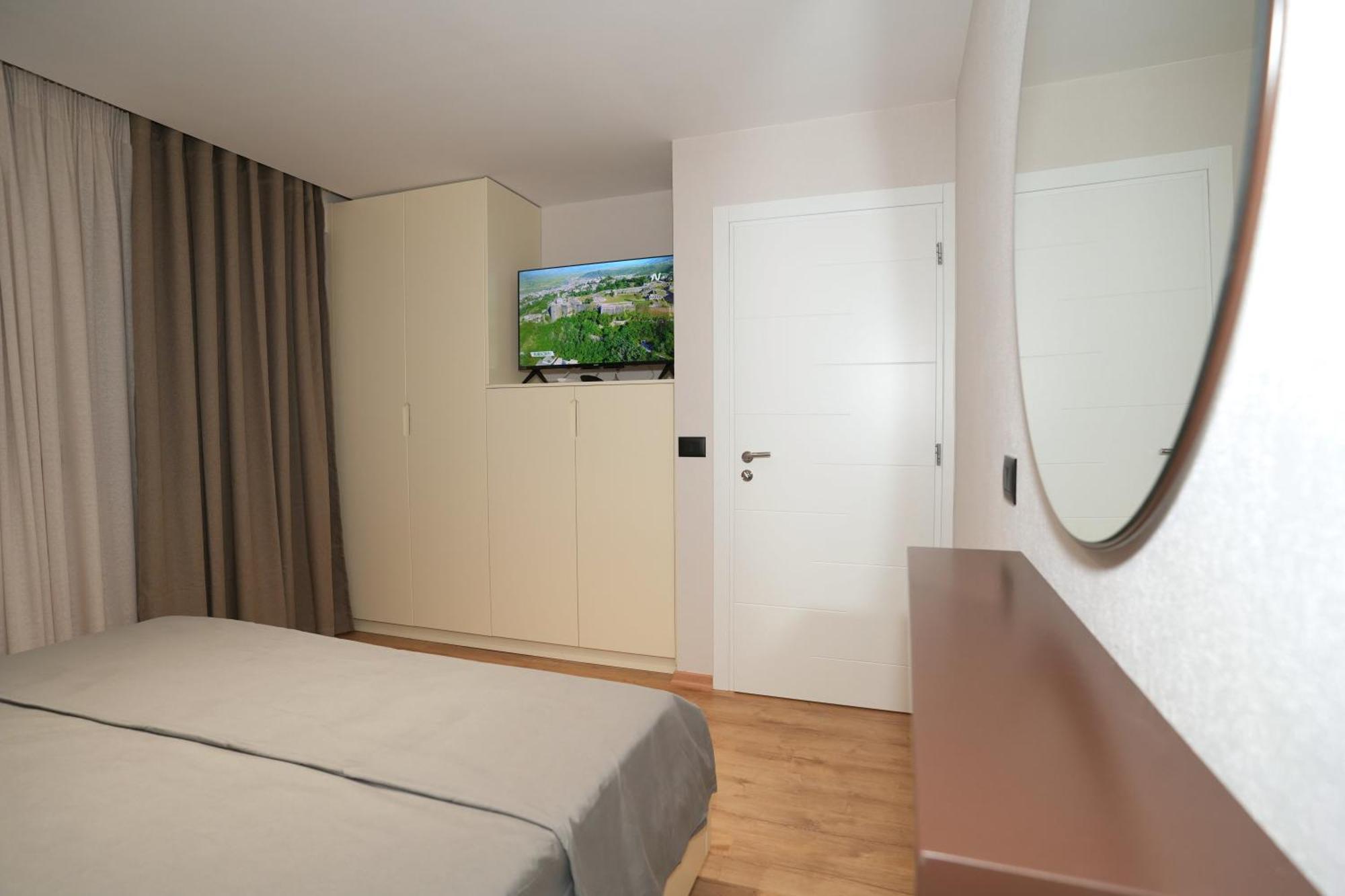 Rs Skendo Apartments Гірокастра Екстер'єр фото