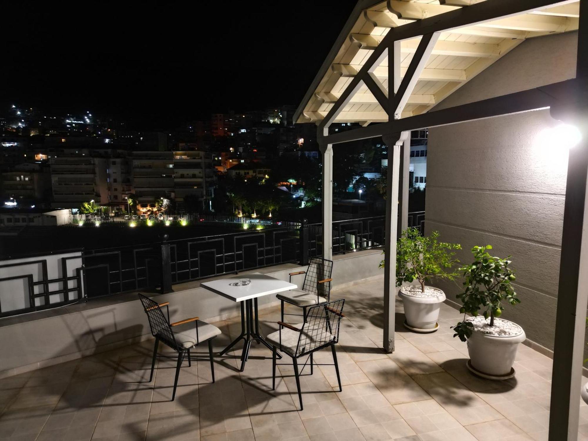 Rs Skendo Apartments Гірокастра Екстер'єр фото